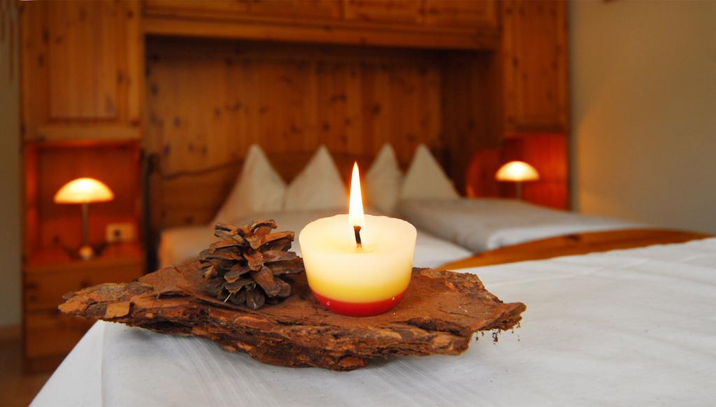 Garni Karlegger Bed and Breakfast Siusi Værelse billede